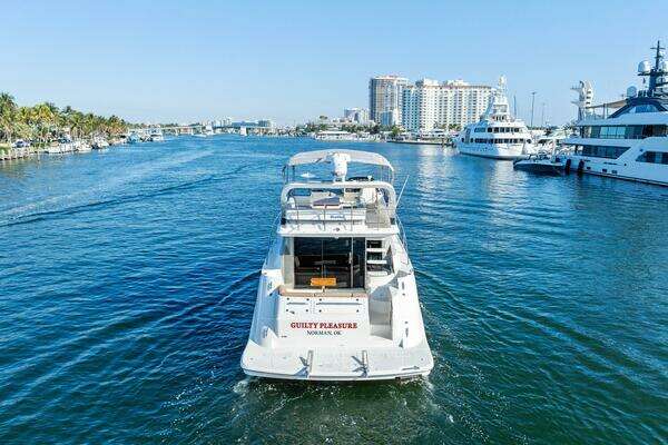 Sea Ray 510 Fly Yacht For Sale