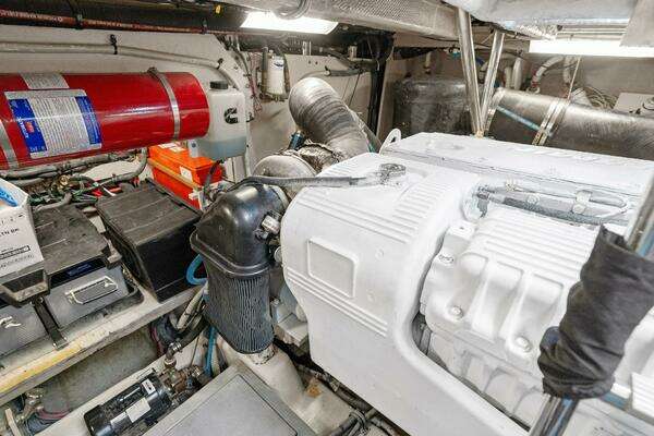 Sea Ray 510 Fly Yacht For Sale