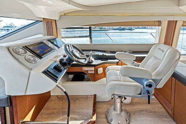 Sea Ray 510 Fly Yacht For Sale
