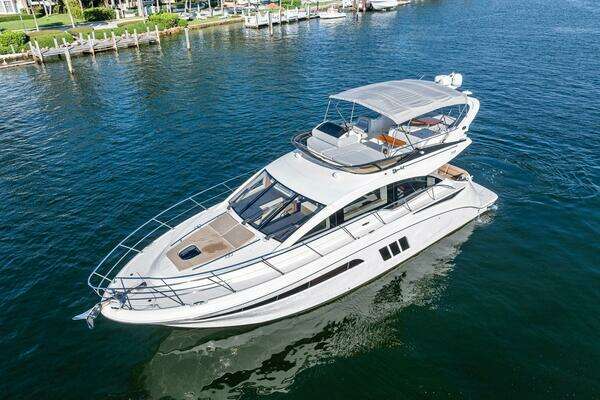 Sea Ray 510 Fly Yacht For Sale