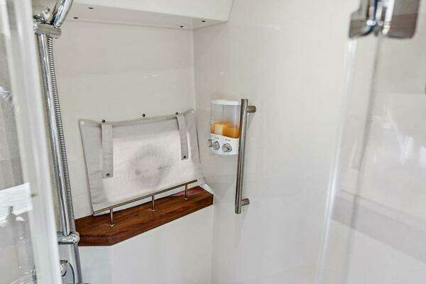 Sea Ray 510 Fly Yacht For Sale