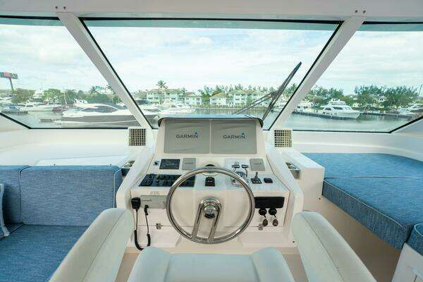 Horizon  Yacht For Sale