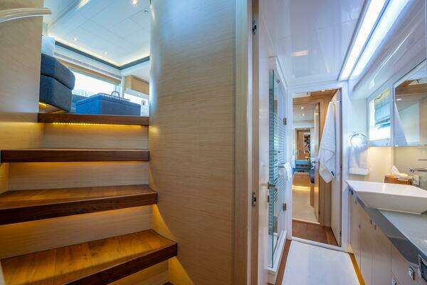 Horizon  Yacht For Sale