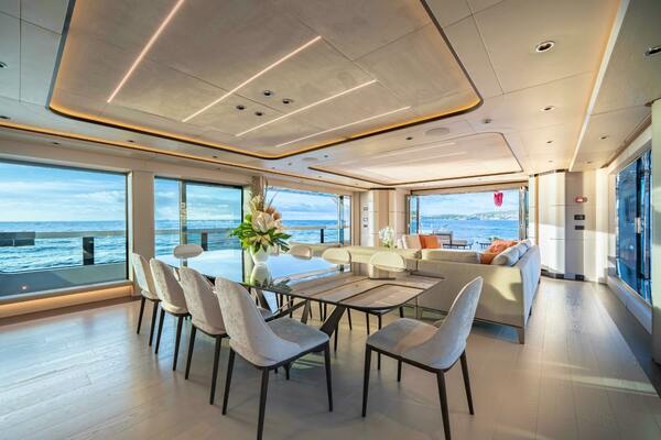 OCEAN KING DUCALE 120 118ft Ocean King Yacht For Sale