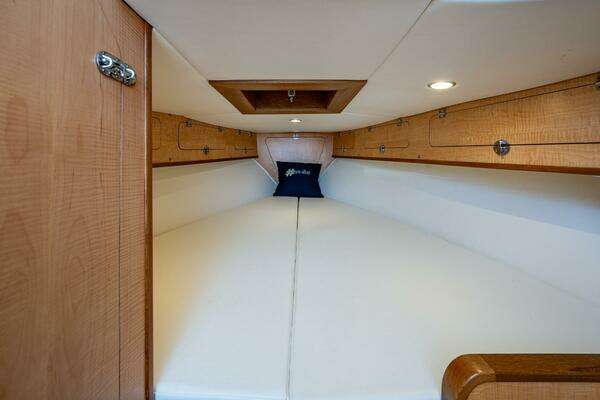 2019 Custom Carolina 28