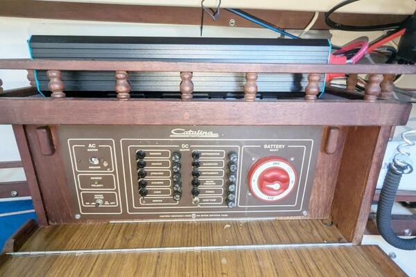 Falkor 30ft Catalina Yacht For Sale