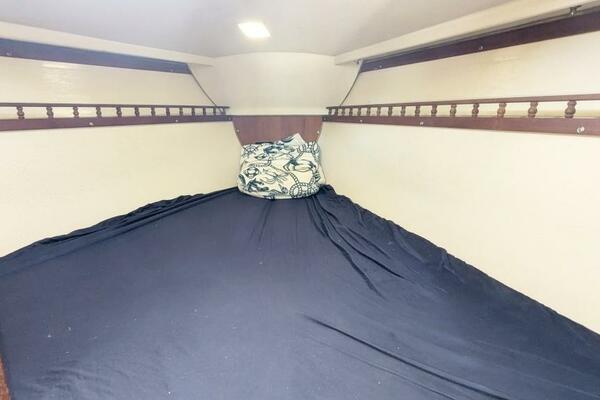 Falkor 30ft Catalina Yacht For Sale