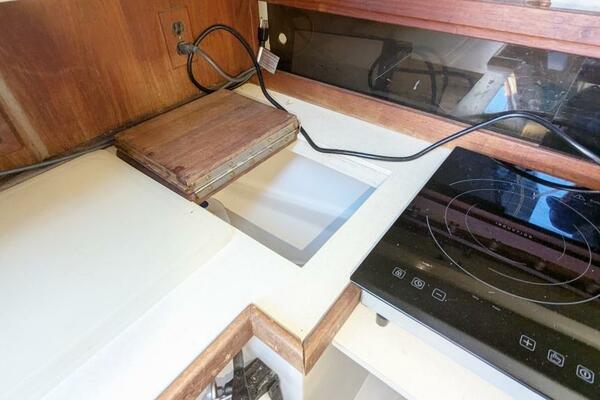 Falkor 30ft Catalina Yacht For Sale