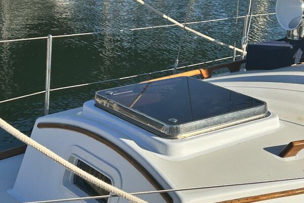 28ft Morris Yacht For Sale