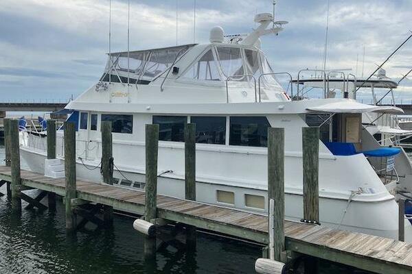 CARRY ON 70ft Hatteras Yacht For Sale