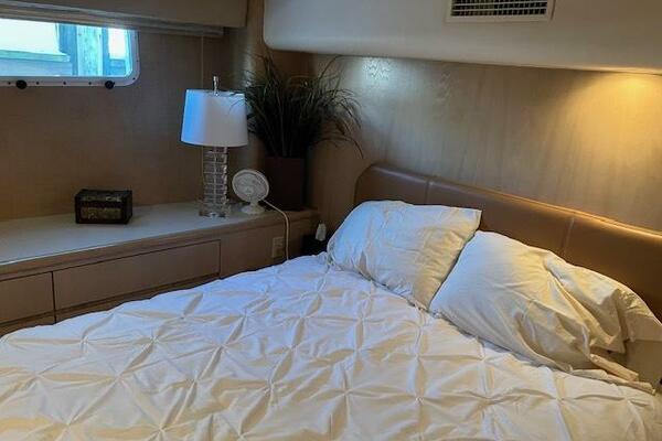 CARRY ON 70ft Hatteras Yacht For Sale