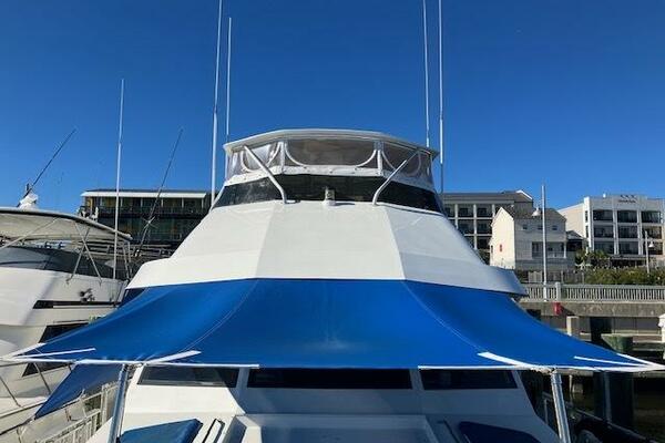 CARRY ON 70ft Hatteras Yacht For Sale
