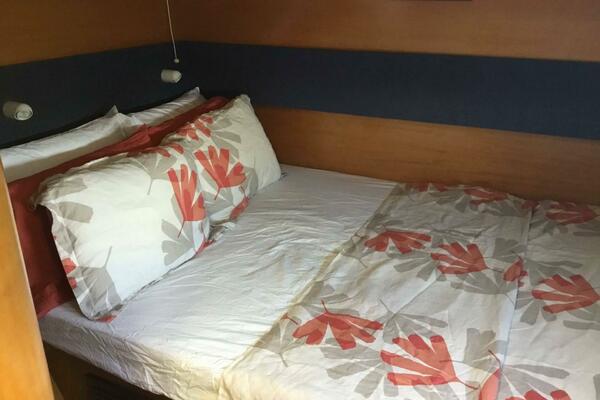 2002 Lagoon 470 Owner Version For Sale