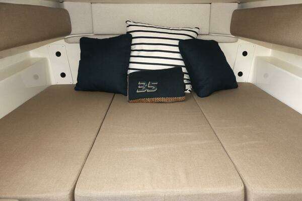 Regulator 35cc Yacht For Sale