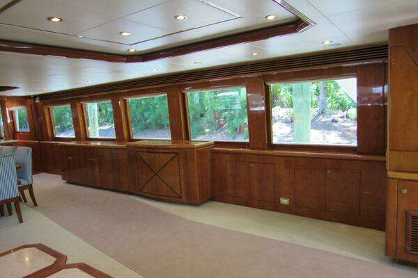 Hargrave Hargrave 100 Capri Yacht For Sale