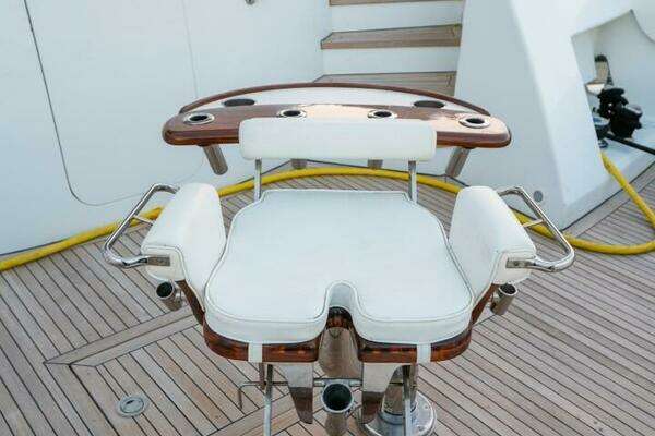 Westport Cockpit Motor Yacht Yacht For Sale