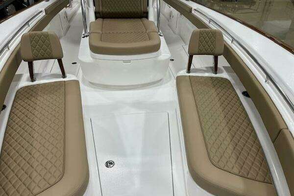 Valhalla Boatworks V 37 Yacht For Sale