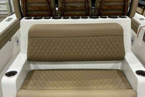 Valhalla Boatworks V 37 Yacht For Sale
