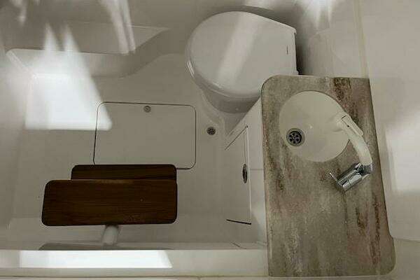 Valhalla Boatworks V 37 Yacht For Sale