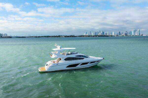 Photo of the 2016 Sunseeker Manhattan 65