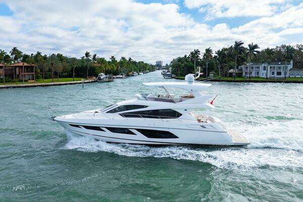 Photo of the 2016 Sunseeker Manhattan 65