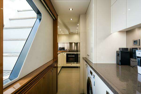 Sunseeker Sunseeker 116 Yacht Yacht For Sale