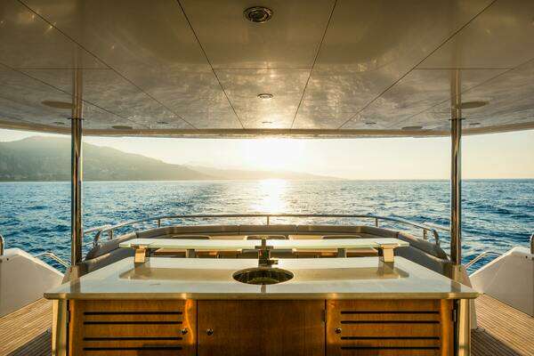 Sunseeker Sunseeker 116 Yacht Yacht For Sale