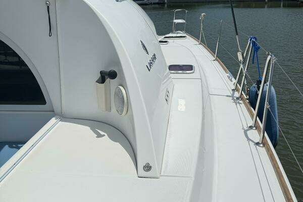 Lagoon 380 Yacht For Sale
