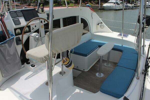 Lagoon 380 Yacht For Sale