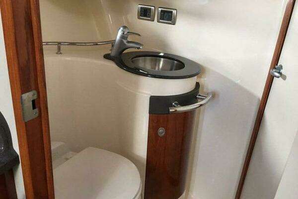 2004 Sea Ray 39