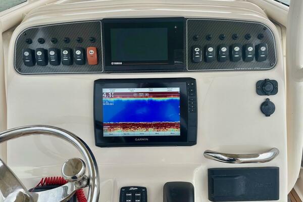 23ft Grady White Yacht For Sale