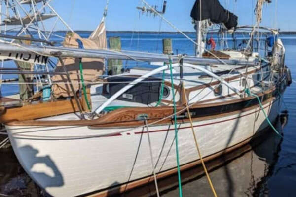 37-ft-Tayana-1982-37-CYGNUS New Bern North Carolina United States  yacht for sale