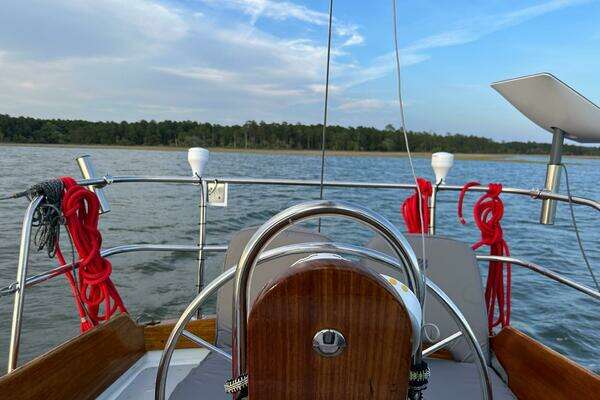 27ft Cape Dory Yacht For Sale