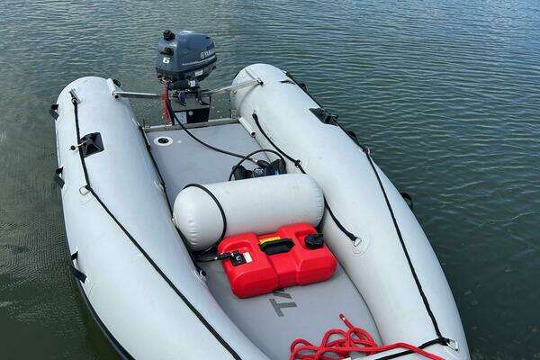 27ft Cape Dory Yacht For Sale