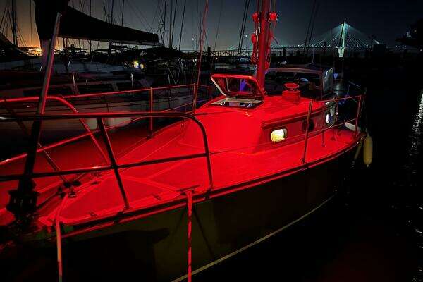 27ft Cape Dory Yacht For Sale