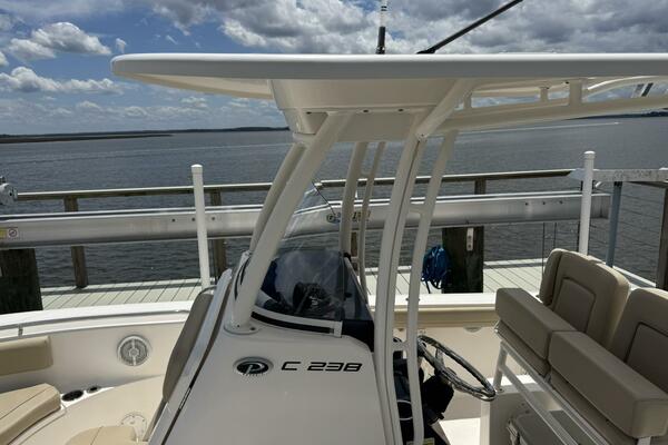 23ft Pursuit Yacht For Sale