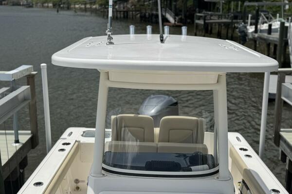 23ft Pursuit Yacht For Sale