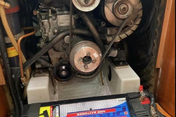 Horizon 38ft Beneteau Yacht For Sale