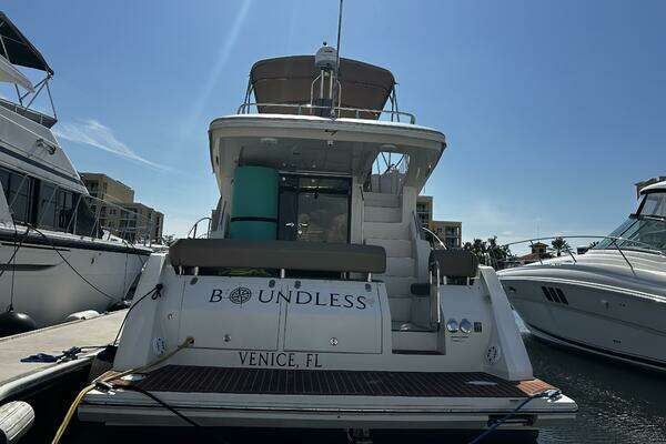 Carver C34 Yacht For Sale