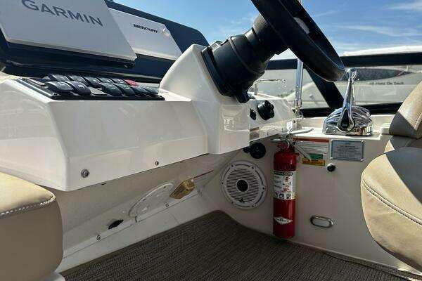 Carver C34 Yacht For Sale
