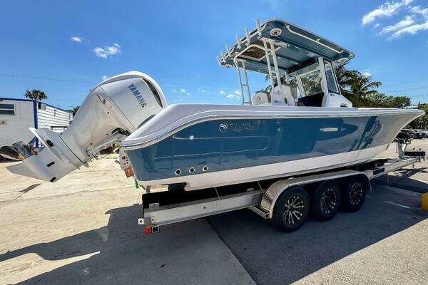 Photo of the 2025 Edgewater 325CC