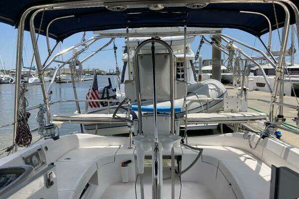 Wind Dancer 42ft Hunter Yacht For Sale