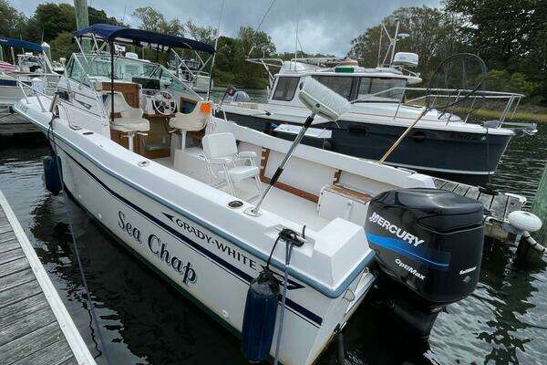 Sea Chap 24ft Grady White Yacht For Sale