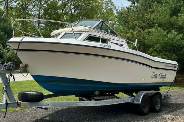 24-ft-Grady-White-1985-24 Offshore-Sea Chap-North Kingstown Rhode Island United States yacht for sale