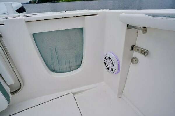 Stamas AVENTURA 33T Yacht For Sale