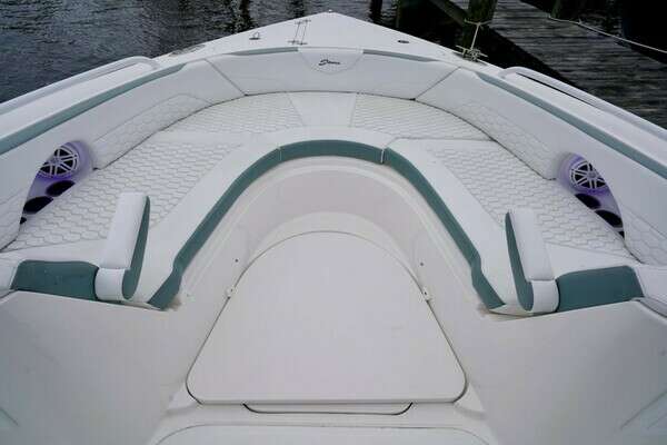 Stamas AVENTURA 33T Yacht For Sale