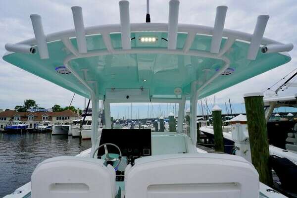 Stamas AVENTURA 33T Yacht For Sale