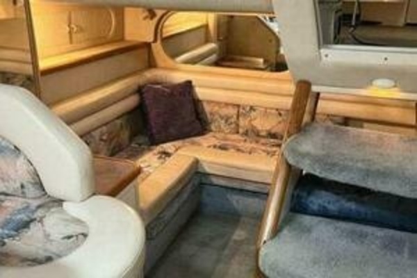 Skeleton Crue 37ft Sea Ray Yacht For Sale