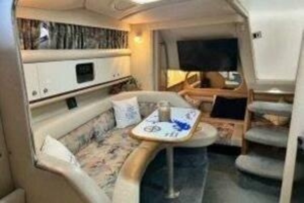 Skeleton Crue 37ft Sea Ray Yacht For Sale
