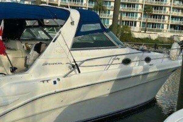 Photo of the 1996 Sea Ray 330 Express Cruiser